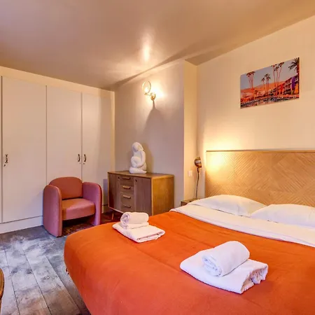 Le Marais - Les Halles Colorful & Modern 3bd * Parigi